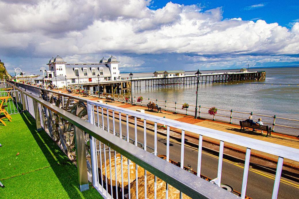 Beachcliff & * Cardiff