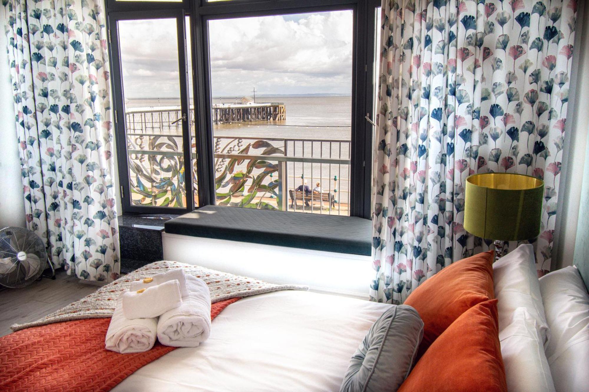 Beachcliff & Inn *